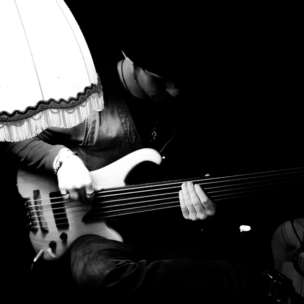 Bassist Uwe Kamrad